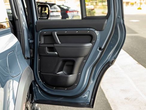 New 2025 Land Rover Defender 110 S image 24