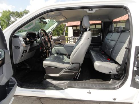 Used 2021 Ford F150 XL w/ XL Power Equipment Group AWD/4WD image 11