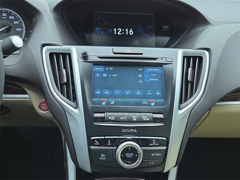 Used 2019 Acura TLX image 22