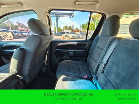 Used 2014 Nissan Armada SV image 12