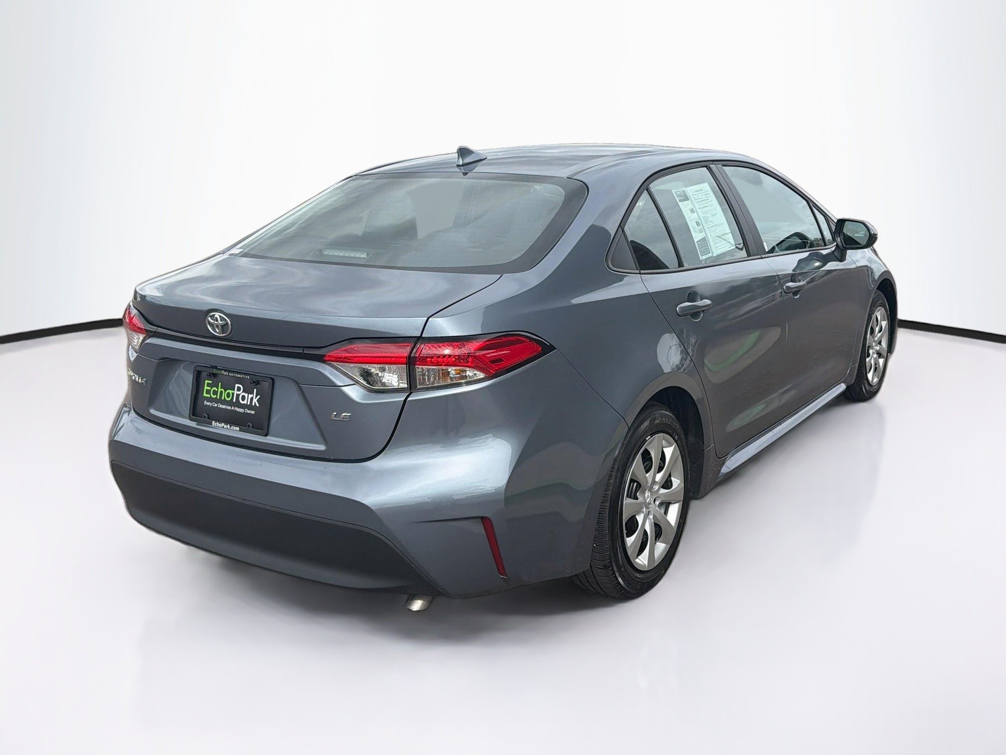 Used 2026 Toyota Corolla LE FWD image 9