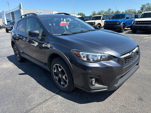 Used 2018 Subaru Crosstrek 2.0i Premium AWD/4WD image 2