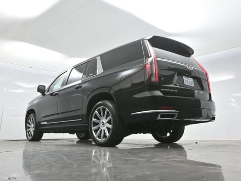 Used 2024 Cadillac Escalade ESV Premium Luxury Platinum AWD/4WD image 68