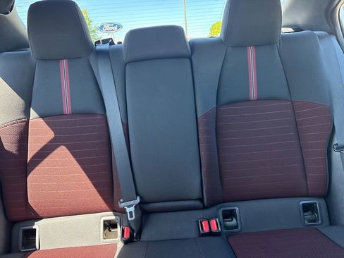 Used 2024 Toyota Corolla SE image 39