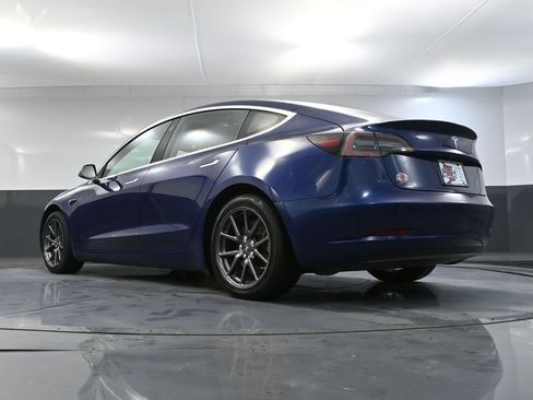 Used 2018 Tesla Model 3 Long Range image 47