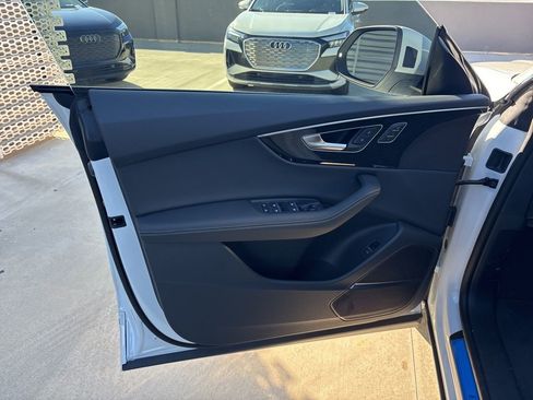 New 2026 Audi Q8 Premium Plus image 10