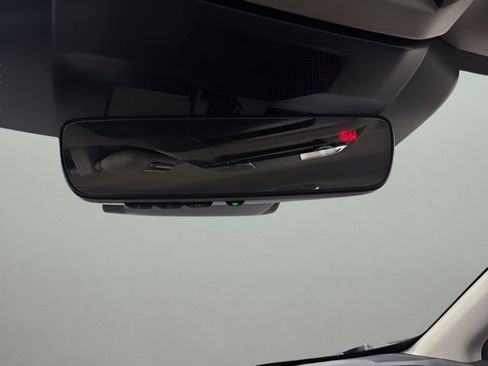 Used 2025 Subaru Impreza 2.0i Sport image 23