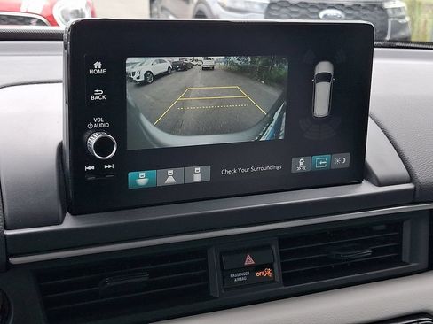 Used 2023 Honda Pilot EX-L image 18