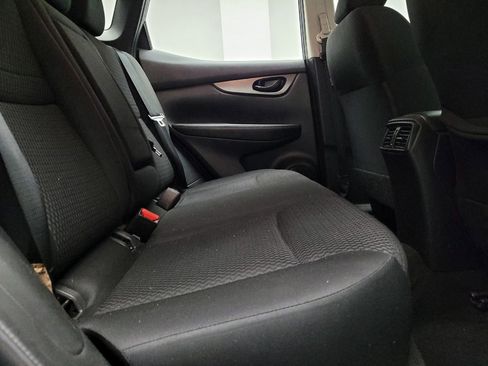 Used 2019 Nissan Rogue Sport S AWD/4WD image 19