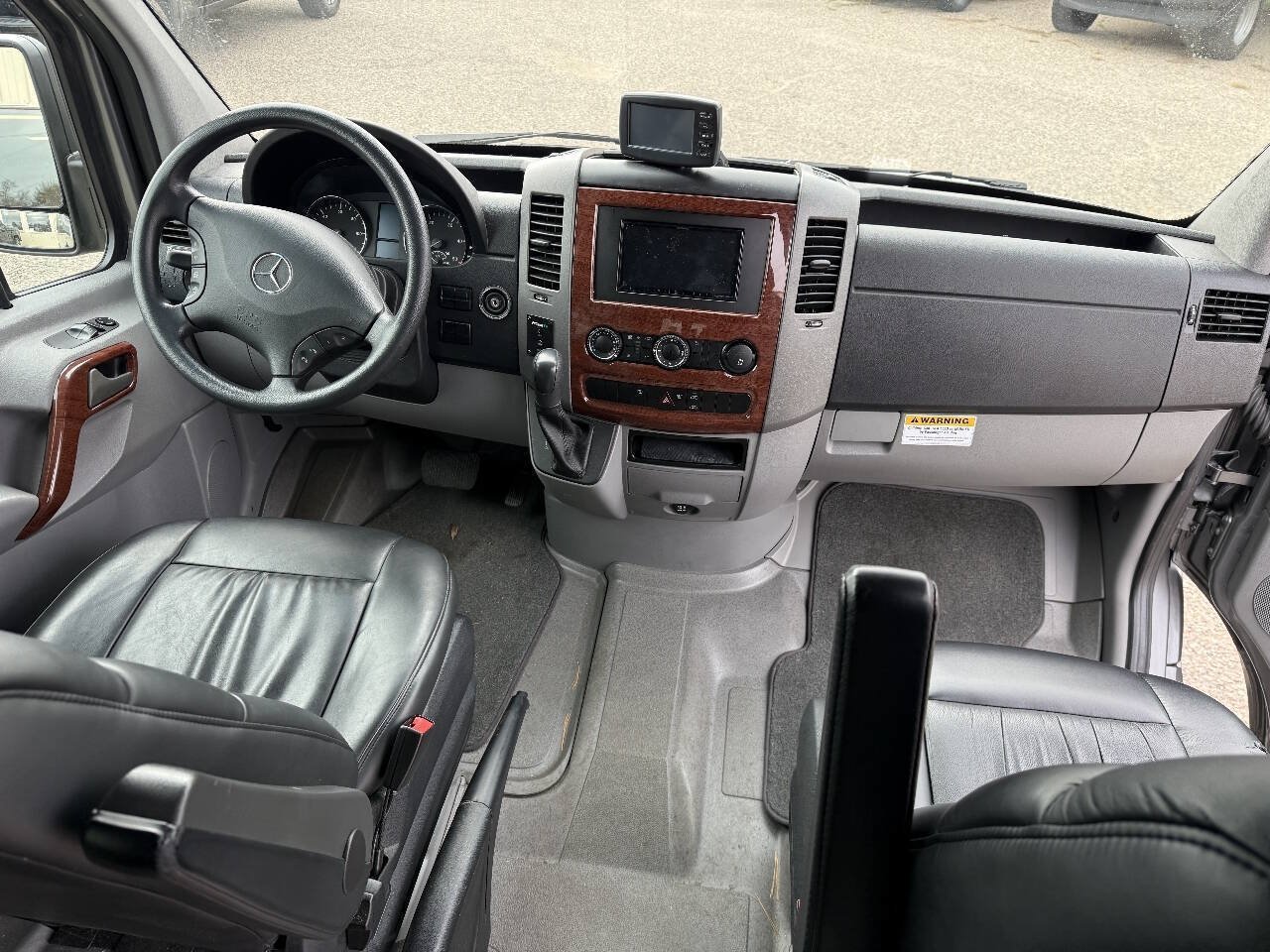 Used 2013 Mercedes-Benz Sprinter 2500 image 16