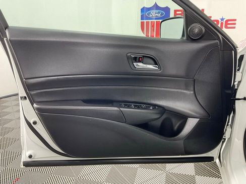 Used 2014 Acura ILX w/ Premium Package image 12