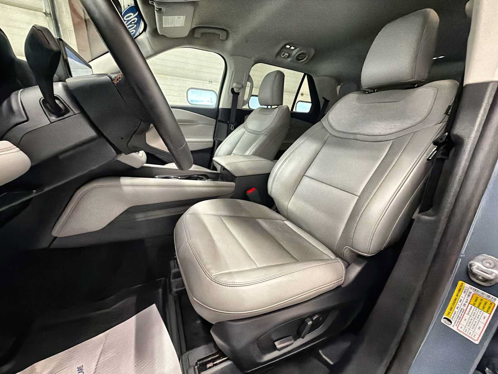 Used 2026 Ford Explorer Active w/ Active Comfort Package AWD/4WD image 13