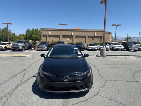 Used 2024 Toyota Corolla LE FWD image 3