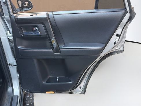 Used 2022 Toyota 4Runner TRD Off-Road Premium image 30