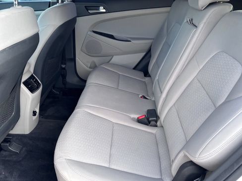Used 2021 Hyundai Tucson SEL w/ Cargo Package FWD image 15