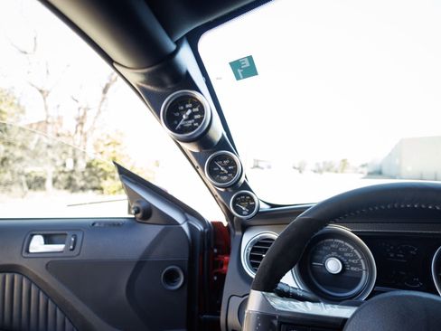 Used 2012 Ford Mustang Shelby GT500 w/ Electronics Pkg image 43