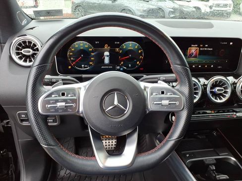 Certified 2021 Mercedes-Benz GLA 35 AMG 4MATIC image 15