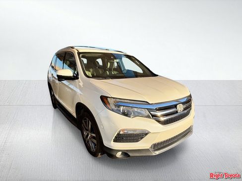 Used 2016 Honda Pilot Touring image 5