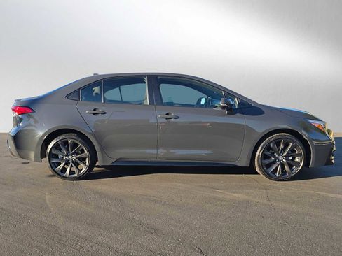 Certified 2024 Toyota Corolla SE image 2