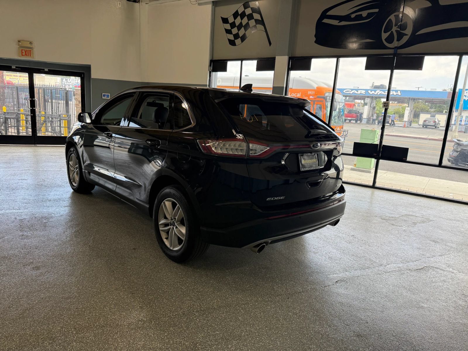 Used 2017 Ford Edge SEL w/ Equipment Group 201A FWD image 5
