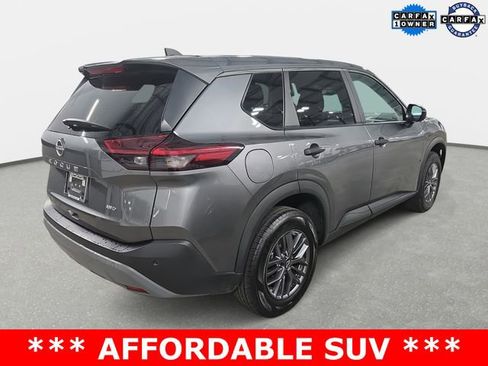 Used 2023 Nissan Rogue S image 5