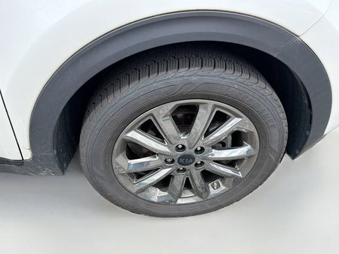 Used 2021 Kia Sportage S w/ S AWD Premium Package image 7