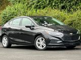 Used 2018 Chevrolet Cruze LT image 2