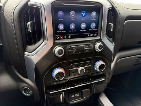 Used 2020 GMC Sierra 1500 Elevation AWD/4WD image 12