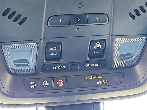 Used 2023 Cadillac XT6 Premium Luxury image 27