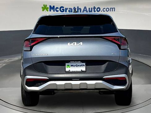 Used 2025 Kia Sportage LX AWD/4WD image 7