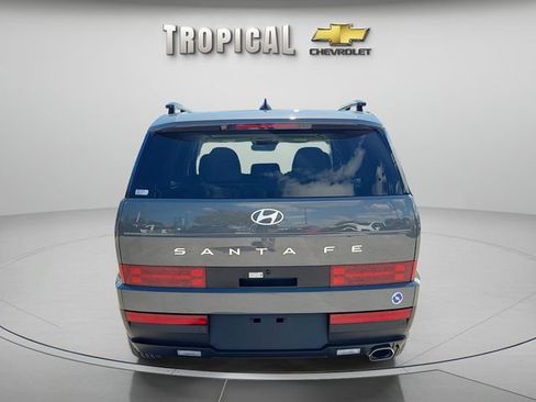 Used 2025 Hyundai Santa Fe SEL image 4