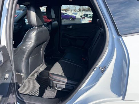 Used 2023 Ford Escape ST-Line image 10