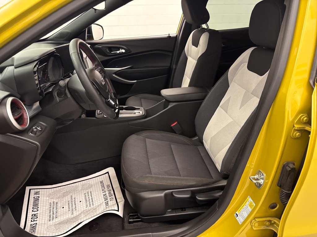 Used 2024 Chevrolet Trax RS w/ Driver Confidence Package FWD image 10