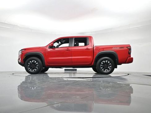 Used 2023 Nissan Frontier PRO-4X w/ Technology Package AWD/4WD image 36