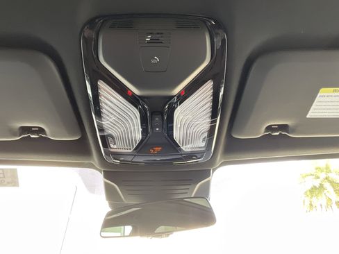 New 2026 BMW X5 xDrive50e w/ M Sport Package image 21