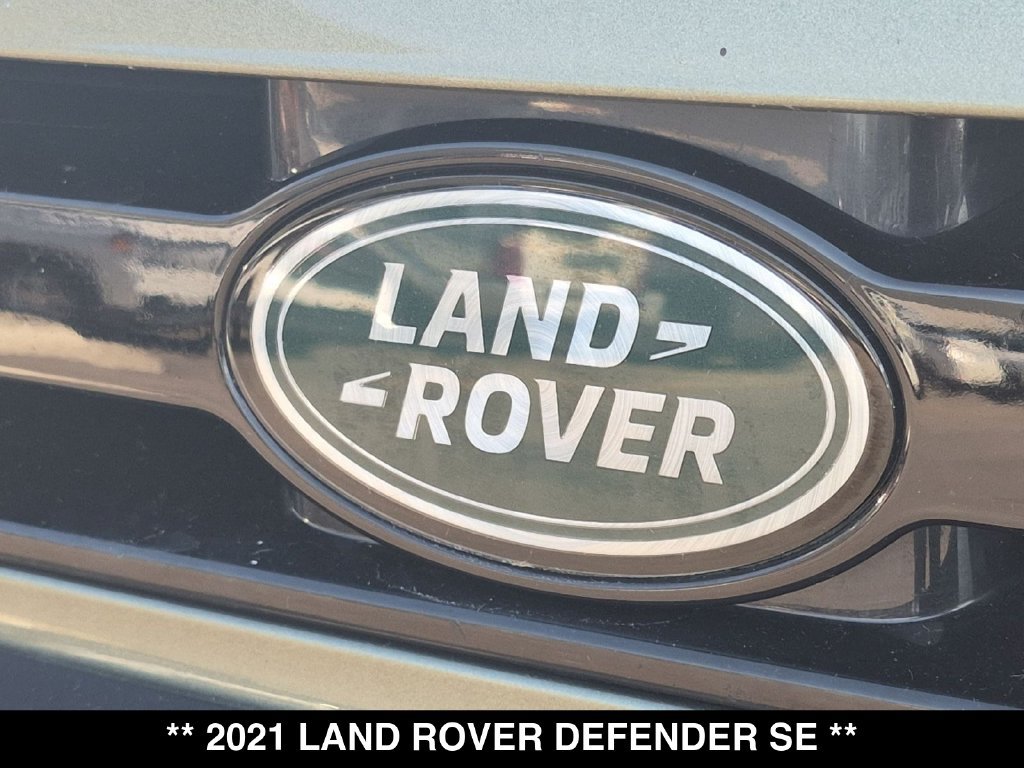 Used 2021 Land Rover Defender 110 SE AWD/4WD image 18
