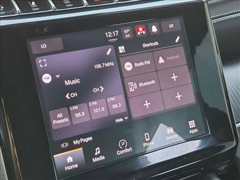 Used 2025 Jeep Grand Cherokee L Laredo AWD/4WD image 13