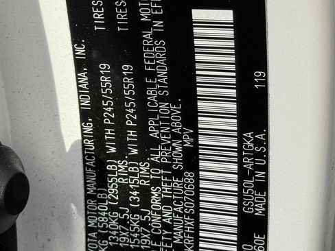 Used 2015 Toyota Highlander Limited image 8