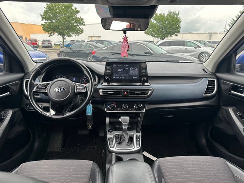 Used 2021 Kia Seltos S AWD/4WD image 20