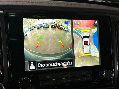 Used 2017 Nissan Titan SL RWD image 23