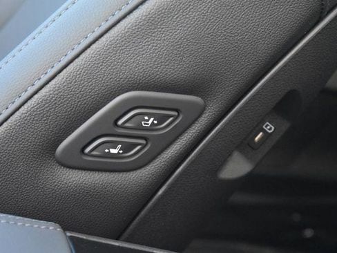New 2026 Kia Carnival SX Prestige FWD image 32