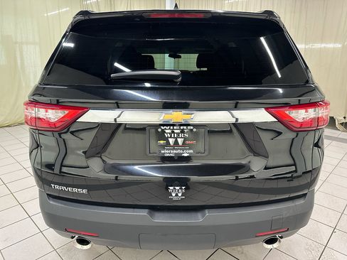 Used 2019 Chevrolet Traverse LS image 6