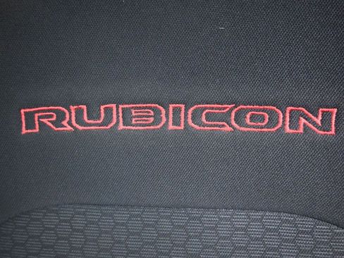 Used 2022 Jeep Wrangler Unlimited Rubicon w/ LED Lighting Group AWD/4WD image 16