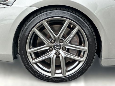 Used 2019 Lexus IS 350 F Sport w/ F Sport Package RWD image 11