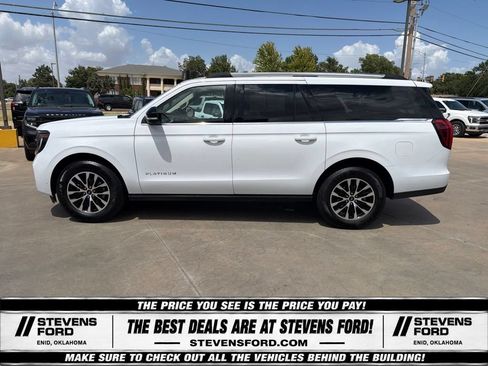 Used 2025 Ford Expedition Max Platinum AWD/4WD image 9