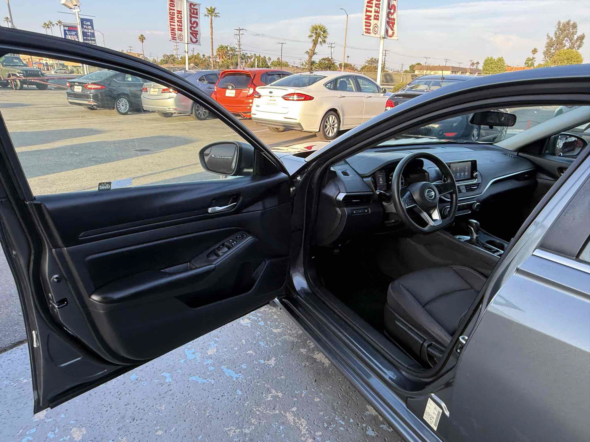 Used 2022 Nissan Altima 2.5 S FWD image 74