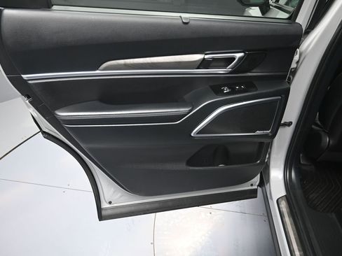 New 2025 Kia Telluride SX Prestige X-Line AWD/4WD image 32