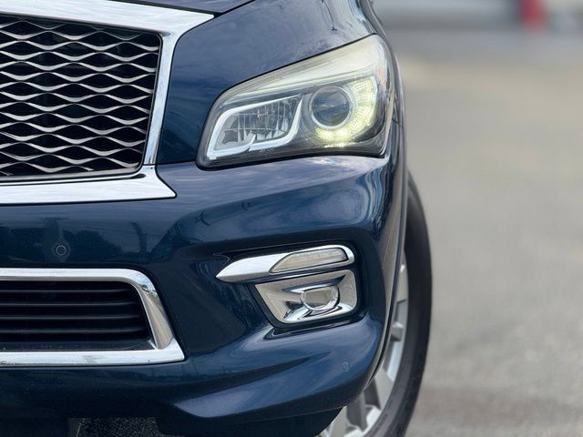 Used 2016 INFINITI QX80 4WD w/ Driver's Assistance Package image 11