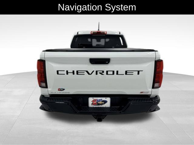 Used 2026 Chevrolet Colorado Z71 w/ Technology Package AWD/4WD image 4