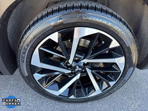 Used 2022 Mitsubishi Outlander SE image 45